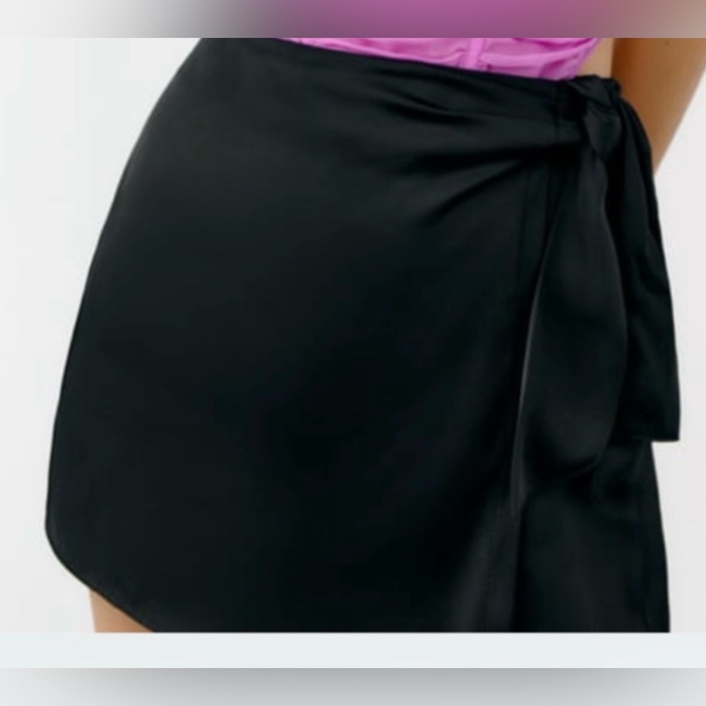 Zara Satin Black Self Tied Wrap Mini Skort M - Picture 3 of 14